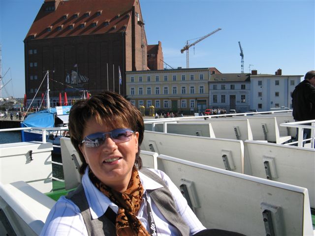 Tayraa Schauen Wir Mal in Berlin