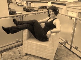 emely Mal Sehen, Was Sich So Ergibt in Bonn