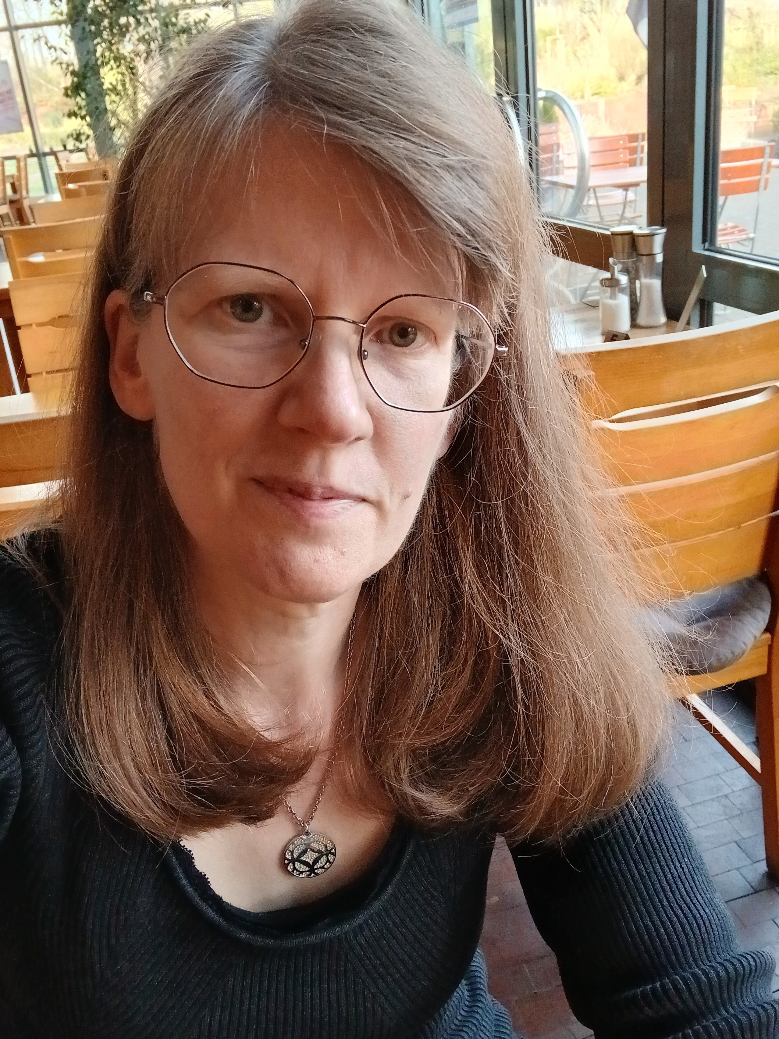 Rose75 Lasse Mich Überraschen in Essen