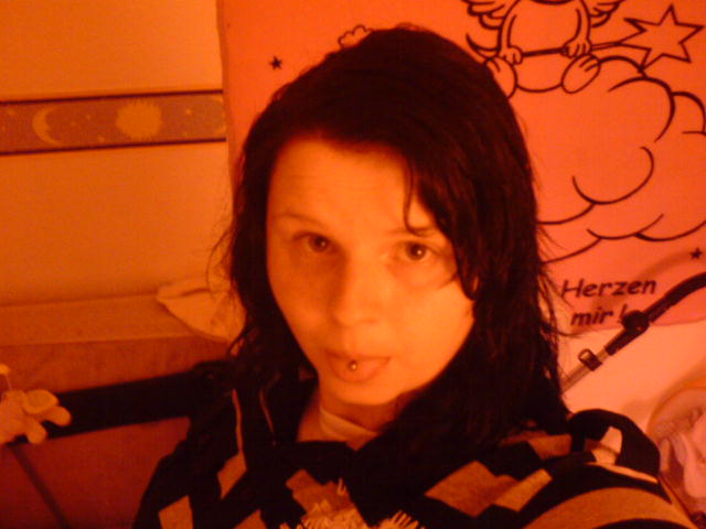 wuast16 Eine Frau, Die Mich Nimmt, Wie Ich Bin in Dresden