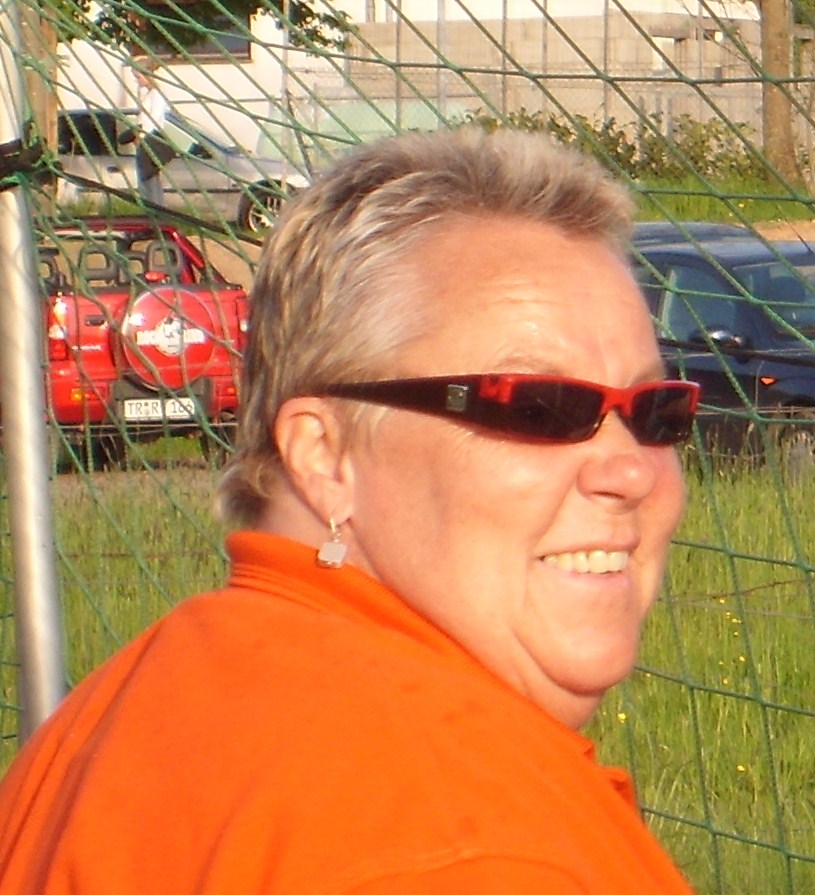 ankh2001 Eine Frau, Die Mich Nimmt, Wie Ich Bin in Trier