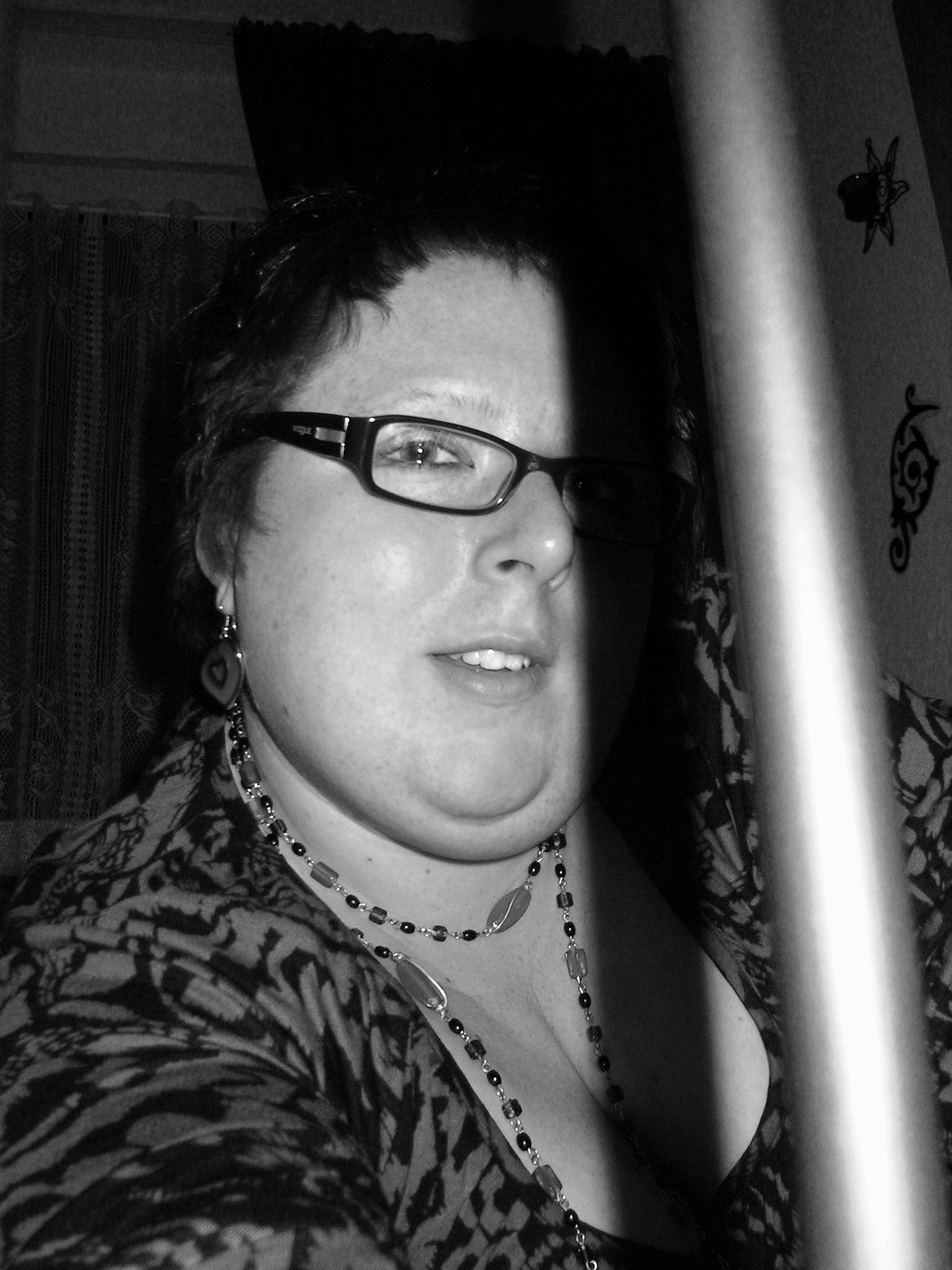 sweatposisson eine Frau, die mein Herz bewegt in Duisburg