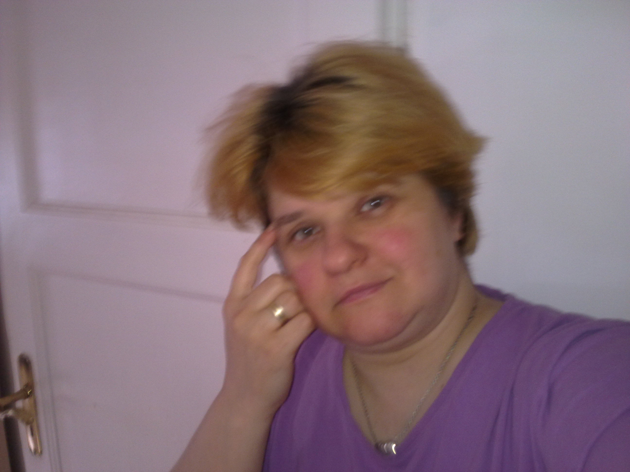 Gelberose74 nette Zeit im Chat, Austausch, Kontakte in Baden-Baden