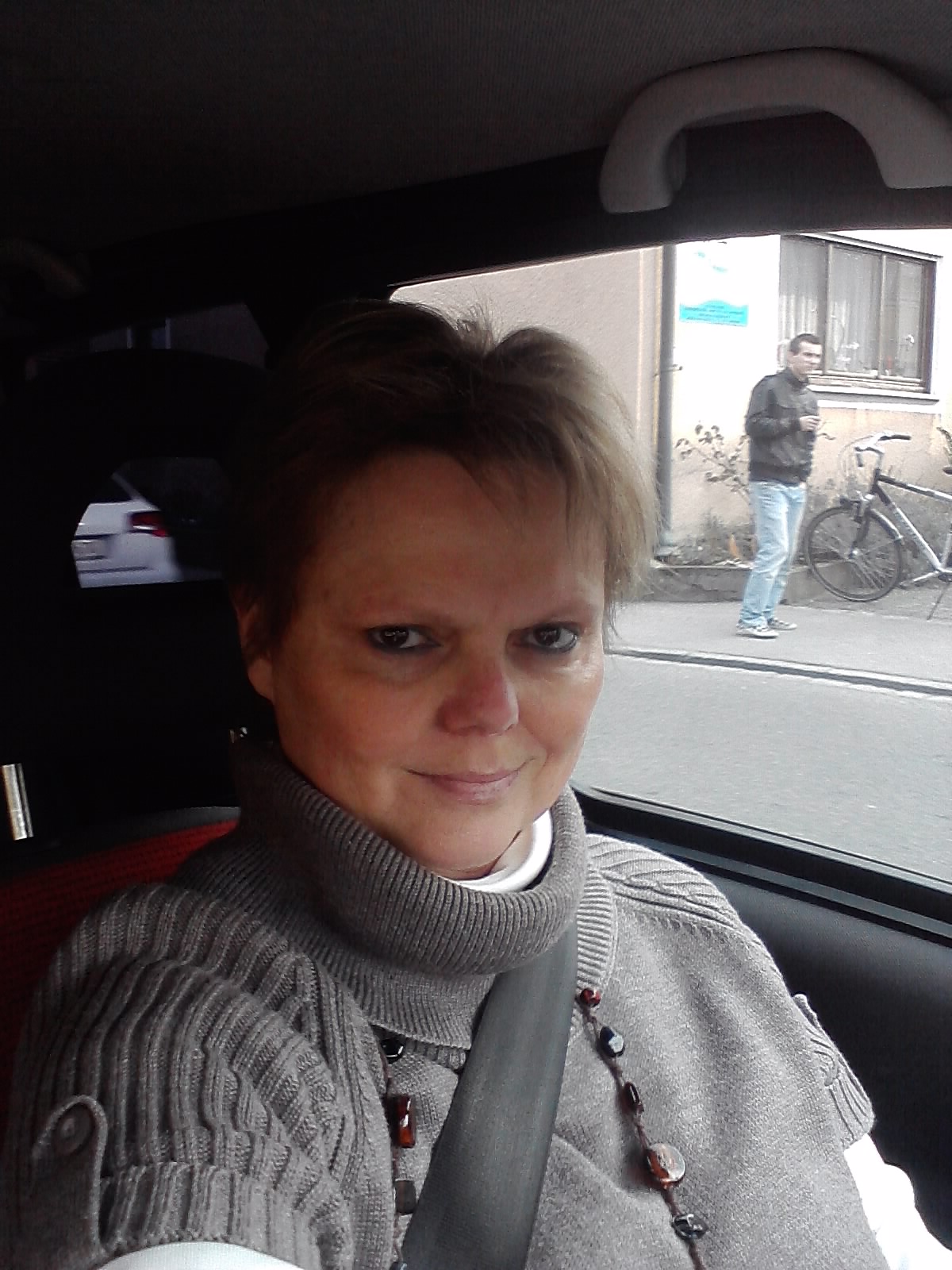 karin001 erste intensive Kontakte zu Frauen in am Rothsee/Mittelfranken