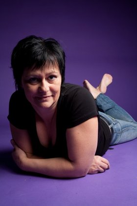 Shanuta Freundschaften, Kontakte in Lustenau