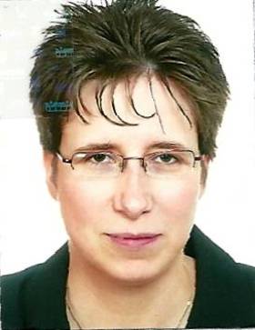 sylver944617168 eine frau, die zu mir steht in leipzig