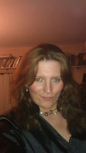 Kati23683 eine Beziehung in Scharbeutz