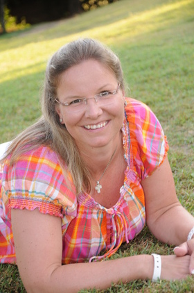 andrea76 suche feminine Frau für Beziehung in Berlin