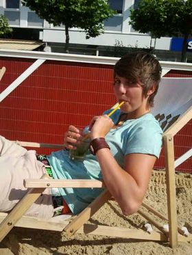 Laura93223 Beziehung, Spaß, Freunde in Euskirchen