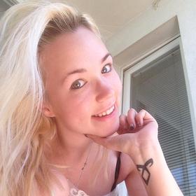 SweetMermaid ich suche eine treue liebevolle freundin die mir ihre liebe sagt und z in Wien