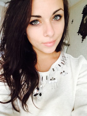 Sarahza Beziehung, Freunde in Bonn