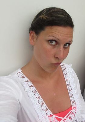 JuLiA1184 wer sucht, wird bei lesarion gefunden ;) in Heidelberg