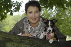 Cyrano4255276411 Eine Beziehung auf Augenhöhe, bei der man nicht alles sofort hinwirft, in Osnabrück