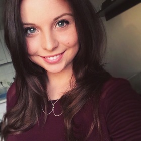 AnnaMariposa Ich bin für alles offen und freue mich über nette Gespräche...: ) in Neuss