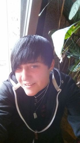 shadow53963 Eine Frau, Die Mein Herz Bewegt in Zweibrücken