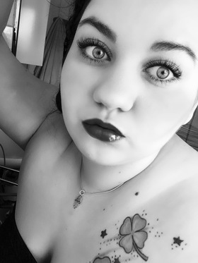 Lonelygirl24  in Schweinfurt