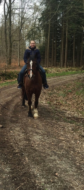 Bianca96 Eine Nette Zeit Im Chat Und Freundschaft in Donauwörth