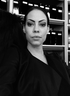Velvet01 Eine nette, intelligente Frau. Soll feminin sein bitte. Zwischen 35-50 in Szombathely