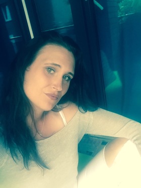 Jesss32  in Hamburg