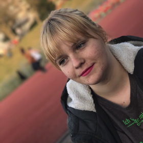 Justine Beziehung, Spaß, Freunde in Meiningen
