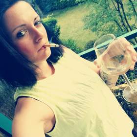 Yvo89 Bekanntschaften, Freundschaft, eine Frau um gemeinsam Seite an Seite i in Wuppertal