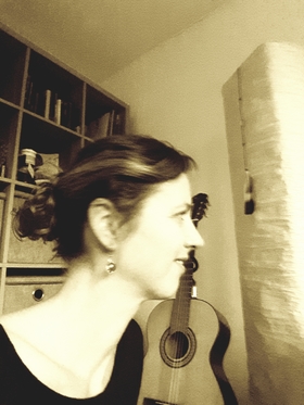 Janina1977 Frau mit Herz zum Gitarre spielen und/oder Beziehung in Berlin