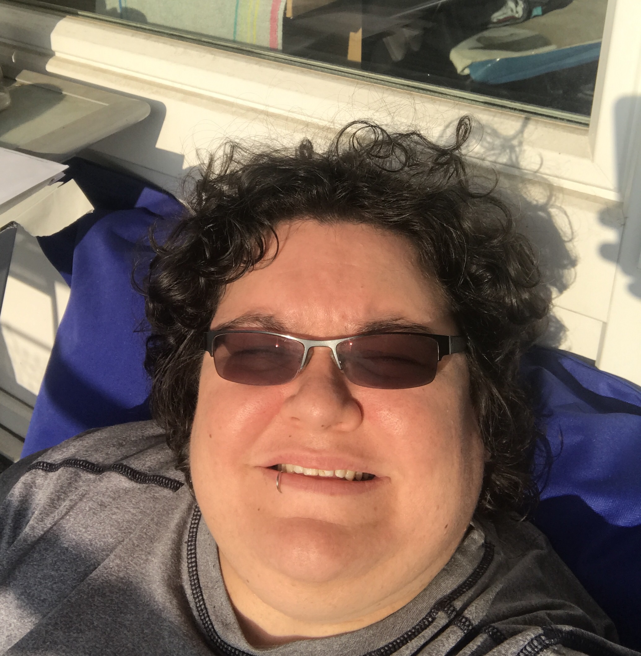 Amma87 Interessante Frauen und einem Deckelchen wäre ich nicht abgeneigt in Stuttgart