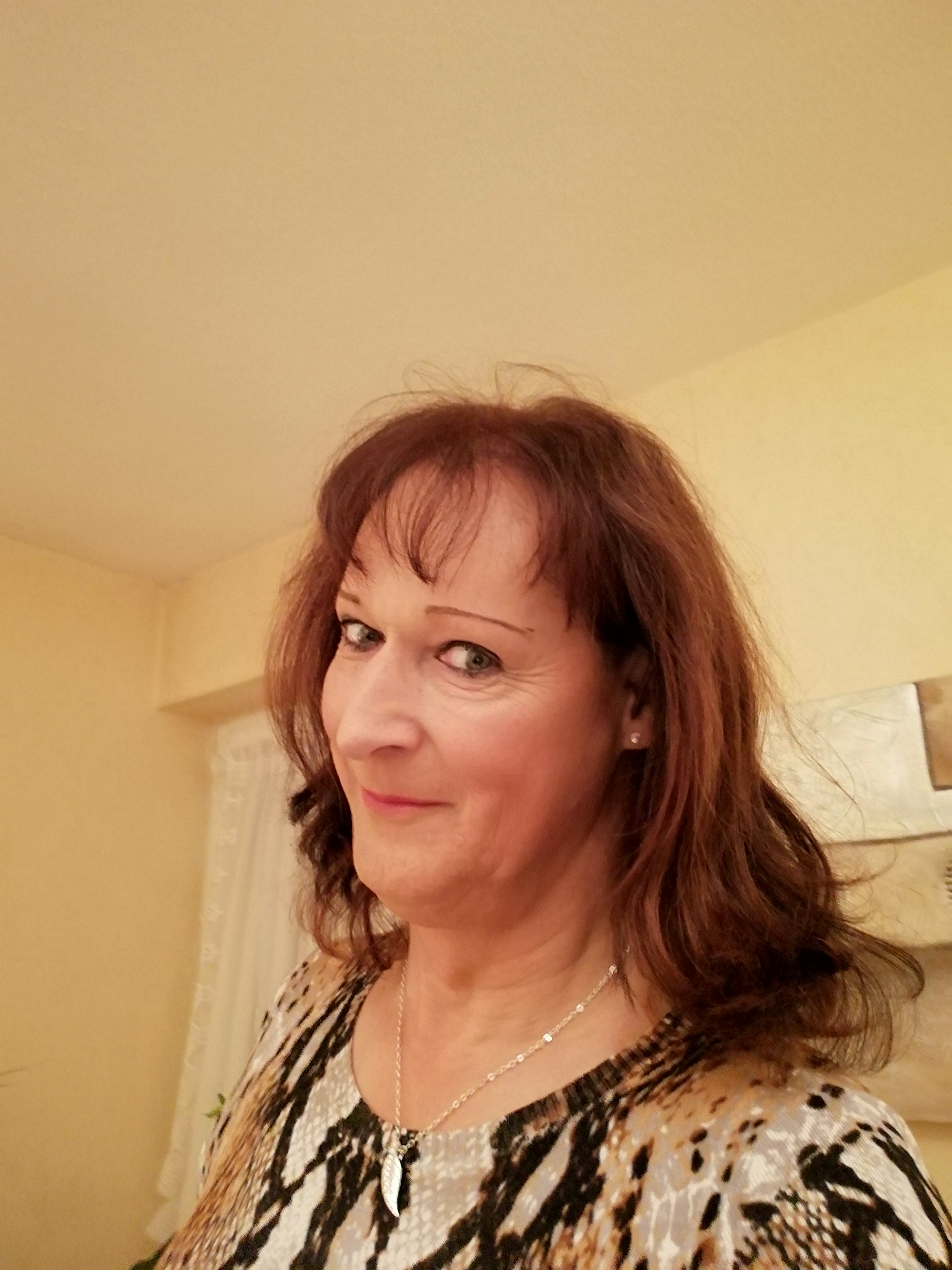 GabrielaS Eine Partnerin, mit der Liebe die ich Ihr auch geben kann.  in Maisach