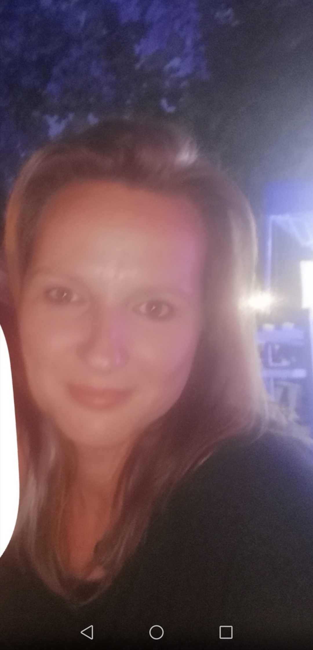 Sandra37293 Eine entspannte, herzliche Frau mit viel Humor und Intellekt, für eine in Herleshausen
